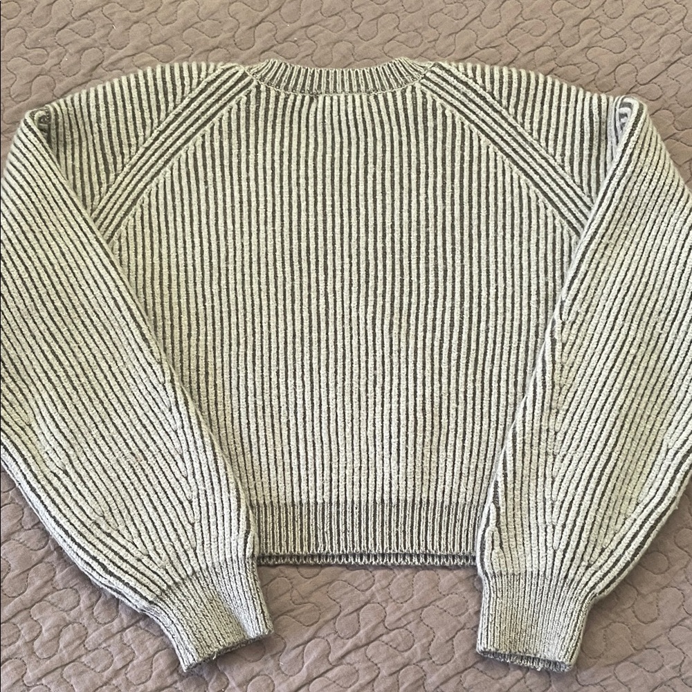Full Tilt Moss Green Ribbed Crop Knit Top - Picture 7 of 10